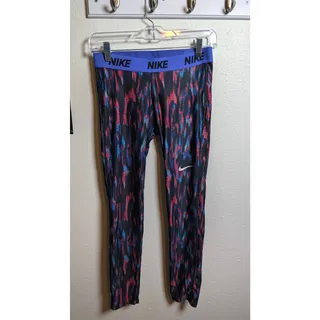 Photo of Nike Women's Dri-fit Athletic Leggings Size XL