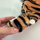 Listing Photo Thumb #4