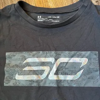 Photo of Under Armour Boy's LG Steph Curry Graphic T-shirt