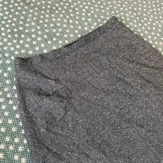 Photo of Banana Republic wool-silk blend asymmetrical skirt Sz 8