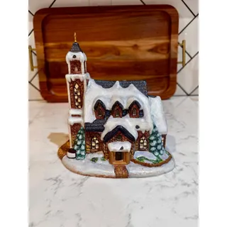 Photo of Thomas Kinkade "Stone Hill Chapel" illuminated village piece Hawthorne Village 