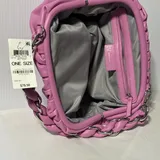 Listing Photo Thumb #8