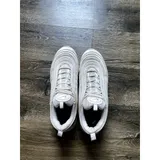 Listing Photo Thumb #5