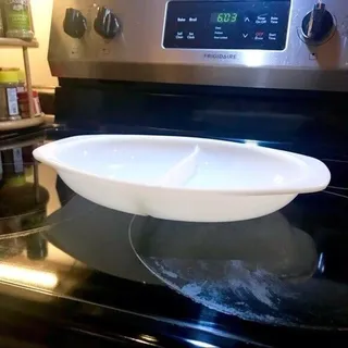 Photo of Pyrex Vintage 1.5 Quart Serving Platter in White Milk Glass Number 1063