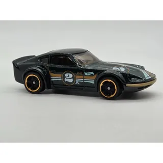 Photo of 2026 Hot Wheels Mystery Models Series 1 Nissan Fairlady Z #2 Dark Green Loose