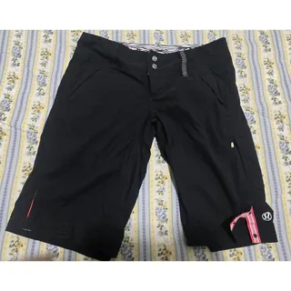 Photo of Lululemon Women’s Wet Dry Warm Black Board Shorts 33x12 Pink Trim Vintage