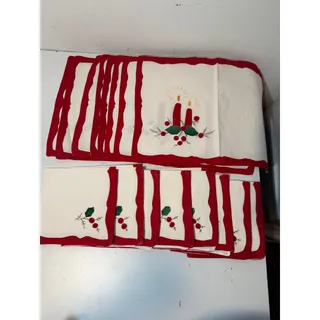 Photo of vintage set of 8 cloth placemats and napkins with appliqué NEW