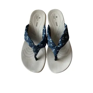 Photo of Clark’s cloudsteppers vision flip flops comfort size 8.5 