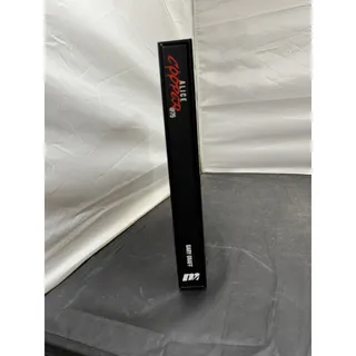 Photo of Alice Cooper at 75 Hardcover Biography Book Gary Graff 2023 Slipcase Rock Metal