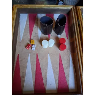 Photo of Vtg Wooden Cased Backgammon Game Set Complete (3235)