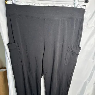 Photo of A New Day Womens XL Black Pull On Cargo Pants Stretch Side Pockets Casual NWOT