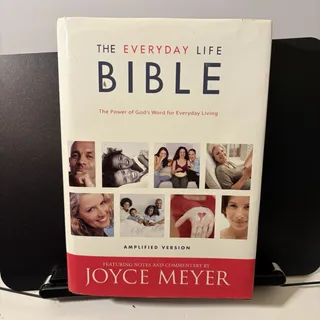 Photo of Everyday Life Bible Joyce Meyer 2006 First Edition Hardcover Amplified Version