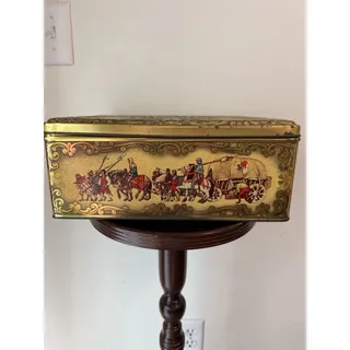 Photo of Vintage German E. Otto Schmidt Nürnberg Lebkuchen Gingerbread Tin Chest Medieval