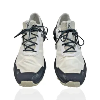 Photo of ON Running Cloudventure Peak White / Black Women's 9.5 UK 7.5 EURO 41