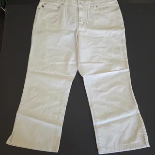 Photo of NWT Tommy Hilfiger Women's Cropped Capri Pants Khaki Beige Size 14 Side Slit