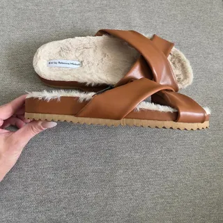 Photo of RM by Rebecca Minkoff tan faux fur slide sandals sz 9