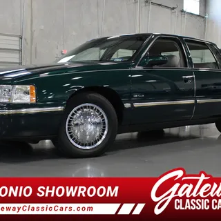 Photo of 1999 Cadillac DeVille