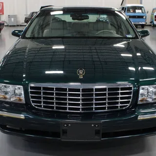 Photo of 1999 Cadillac DeVille