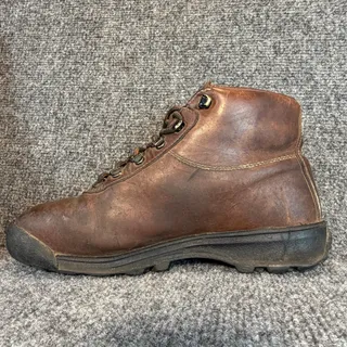 Photo of Vintage Vasque Brown Leather Waterproof Gore-Tex Hiking Boots Mens 8.5W Wide