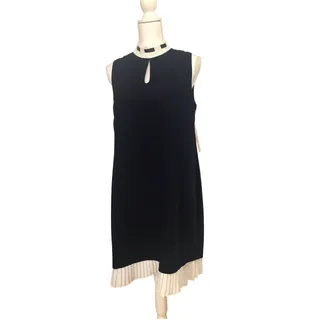 Photo of Nanette Lepore Women's Shift Dress Size 8 Navy & Marshmallow NWT 