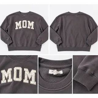 Photo of Women’s Gray Pullover Fleece Crewneck Sweatshirt Mom Graphic Print Size M