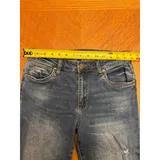 Listing Photo Thumb #6