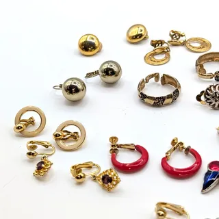 Photo of Lot of 22 Pair Vintage Gold Tone Mixed Vibe Clip On Screw Back Earrings