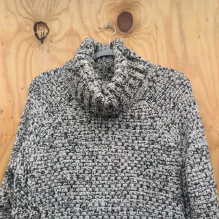 Photo of Banana Republic Heritage Collection ChunkyWool Mohair TunicSweater Women's Small
