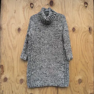 Photo of Banana Republic Heritage Collection ChunkyWool Mohair TunicSweater Women's Small