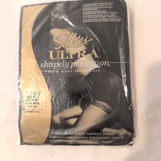 Photo of Silkies Ultra Shapely Perfection NewInPackage Vtg 90s Beige Pantyhose Women's L