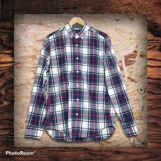 Photo of J. Crew Men's Medium Plaid Button-Down Shirt Long Sleeved 100% Cotton