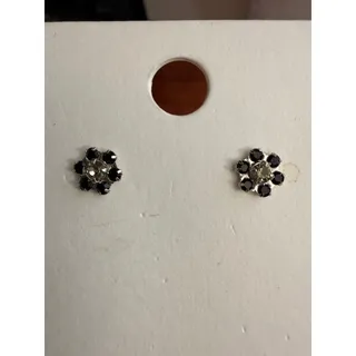 Photo of New Express Black Clear Rhinestone Flower Stud Earrings