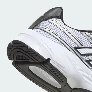 Photo of adidas Technochaos 2000 Women's Sneaker Cloud White Core Black Lace Up 8.5 M